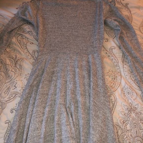 Dress - Picture 2 of 3